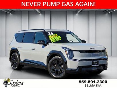 New 2026 Kia EV9 Land