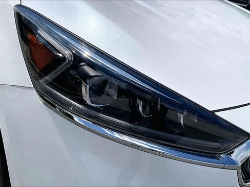 Used 2019 Kia Cadenza Technology FWD image 44