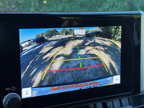 Used 2025 Toyota RAV4 LE image 17