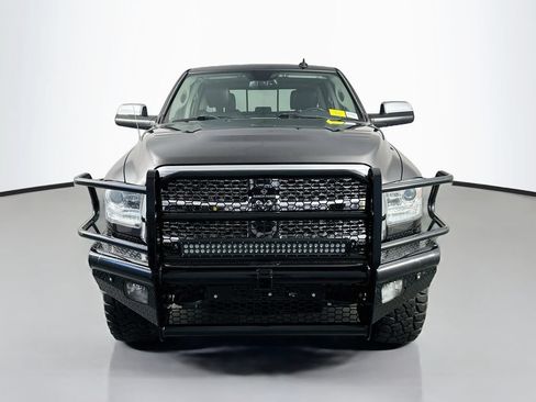 Used 2017 RAM 2500 Laramie w/ Convenience Group AWD/4WD image 2