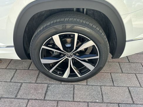 New 2026 Volkswagen Atlas SEL Premium R-Line AWD/4WD image 10