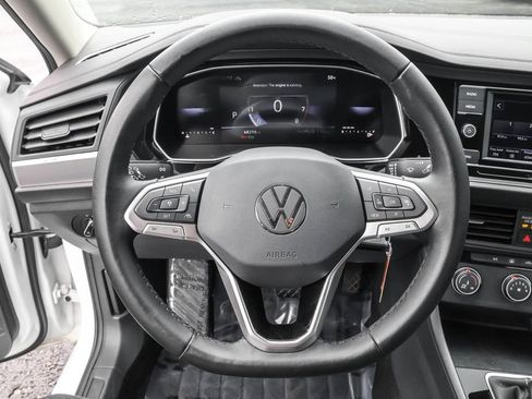 Used 2024 Volkswagen Jetta S image 17