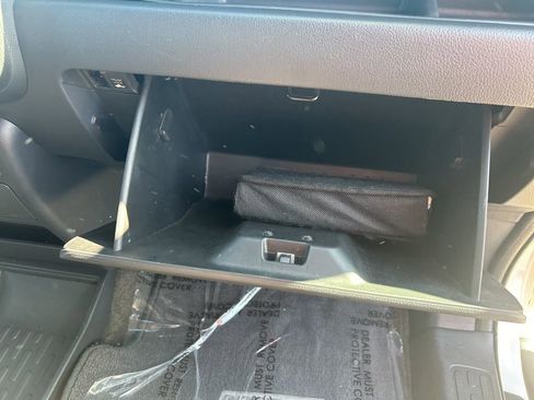 Used 2014 Honda Ridgeline SE image 14