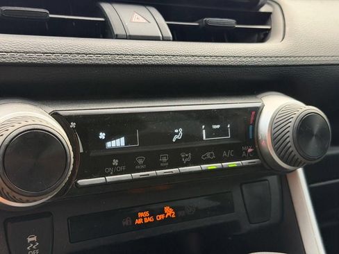 Used 2023 Toyota RAV4 LE FWD image 22