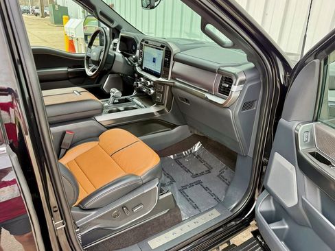 Certified 2022 Ford F150 Platinum w/ Equipment Group 701A High AWD/4WD image 21