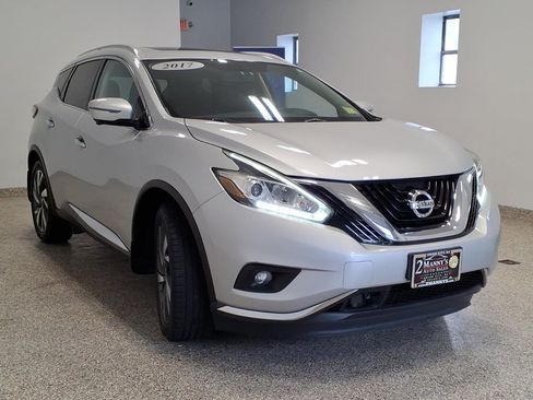 Used 2017 Nissan Murano Platinum w/ Platinum Technology Package AWD/4WD image 3