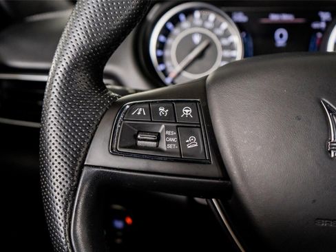 Used 2023 Maserati Levante GT image 42