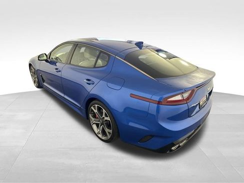 Used 2018 Kia Stinger GT2 AWD/4WD image 7