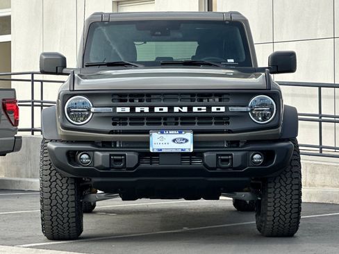 New 2026 Ford Bronco Big Bend w/ Black Diamond Package image 8