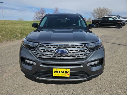 Used 2023 Ford Explorer Limited w/ Class IV Trailer Tow Package AWD/4WD image 8