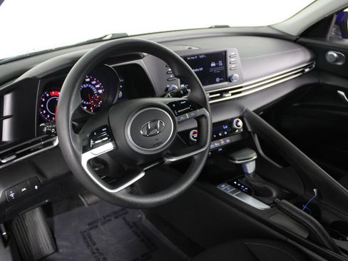 Certified 2023 Hyundai Elantra SEL w/ Cargo Package FWD image 18
