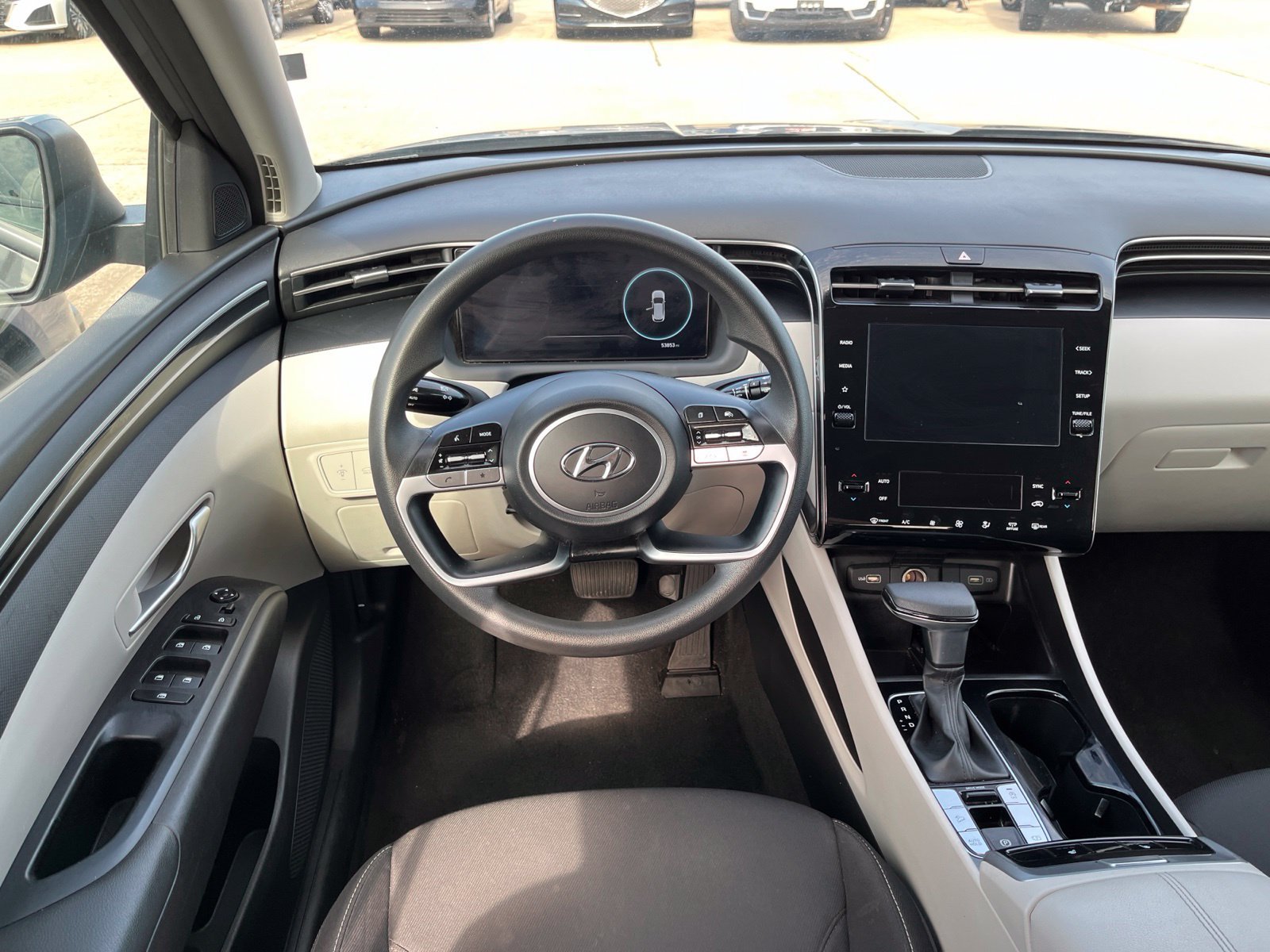 Used 2024 Hyundai Tucson SEL FWD image 11