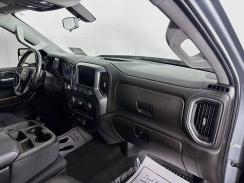 Used 2019 Chevrolet Silverado 1500 LT w/ Convenience Package AWD/4WD image 31