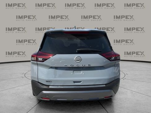 Used 2023 Nissan Rogue SL w/ SL Premium Package image 4