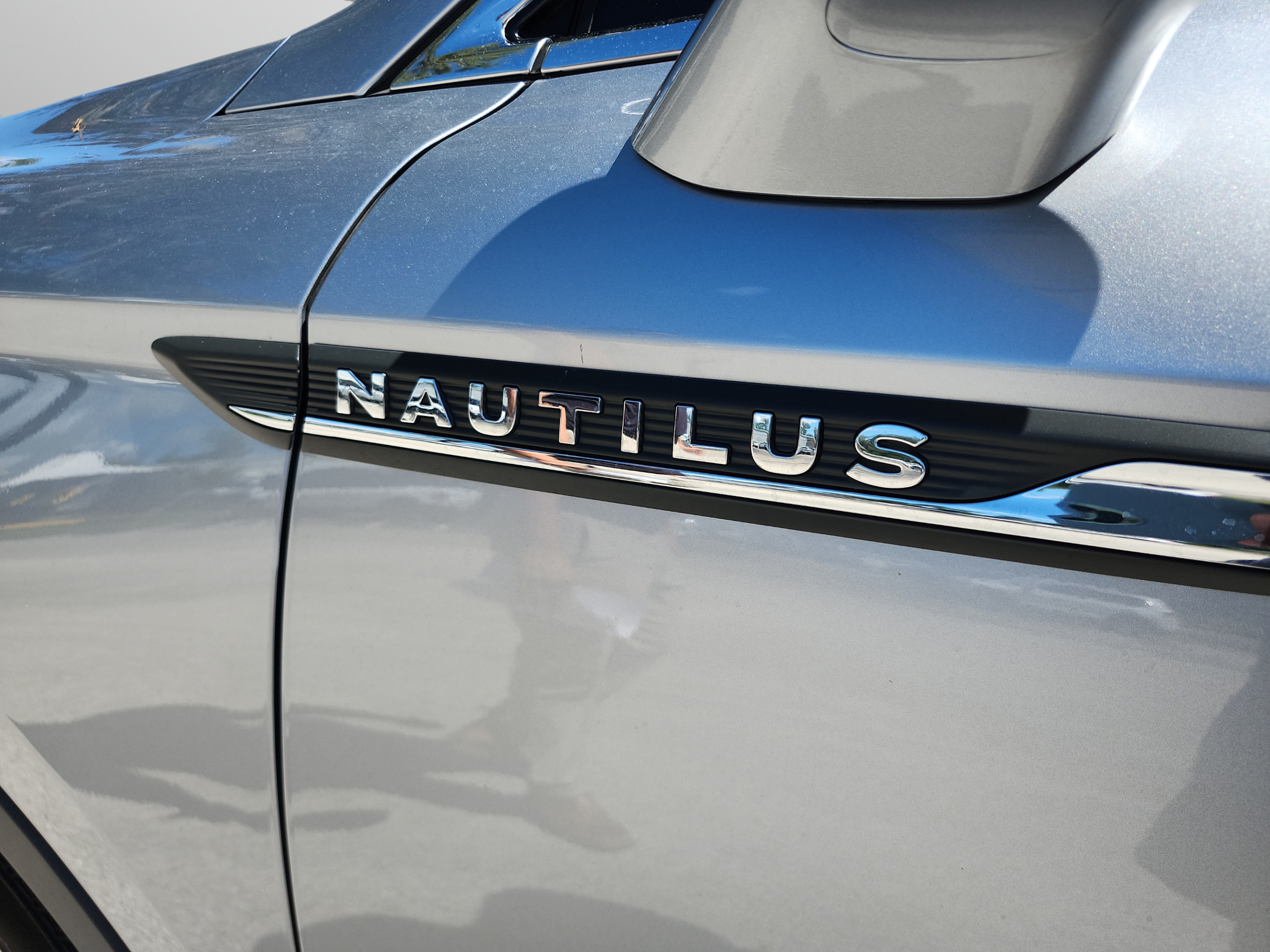 Used 2022 Lincoln Nautilus Reserve w/ Luxury Package FWD image 32