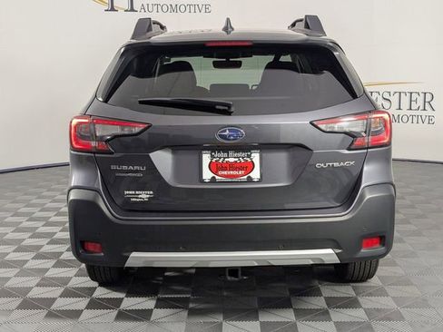 Used 2025 Subaru Outback Limited AWD/4WD image 6