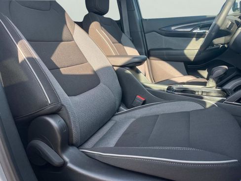 Used 2025 Chevrolet TrailBlazer LT image 19