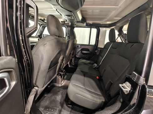 Used 2021 Jeep Wrangler Unlimited Sport AWD/4WD image 23