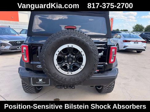 Used 2021 Ford Bronco Badlands AWD/4WD image 3
