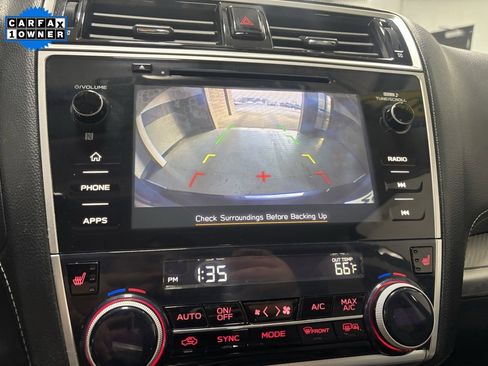 Used 2019 Subaru Outback 2.5i Premium image 3