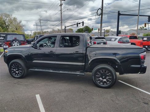 Used 2023 Toyota Tacoma Limited w/ Nightshade Package image 11