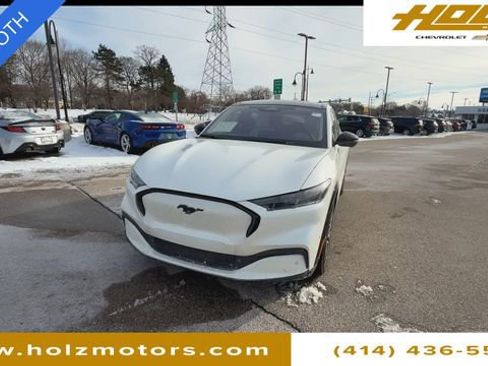 Used 2024 Ford Mustang Mach-E Premium image 3