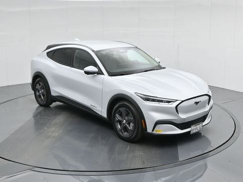 Certified 2021 Ford Mustang Mach-E Select image 37