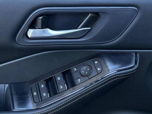 New 2026 Nissan Rogue SV w/ Cold Weather Package FWD image 12