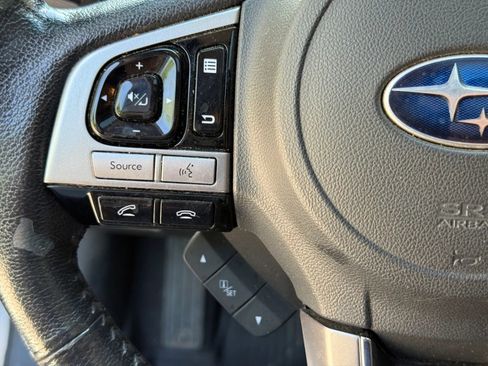 Used 2017 Subaru Outback 2.5i Touring image 26