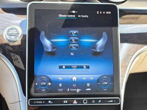 New 2026 Mercedes-Benz C 300 4MATIC Sedan image 23