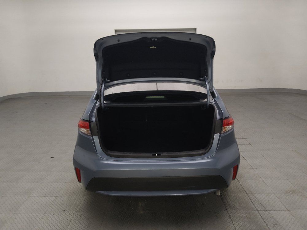 Used 2022 Toyota Corolla LE FWD image 29