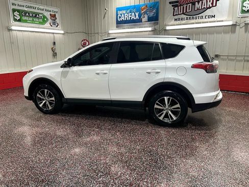 Used 2016 Toyota RAV4 XLE image 2