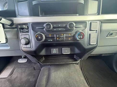 Used 2024 Ford F250 XL w/ STX Appearance Package image 17