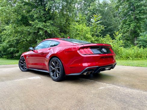 Used 2023 Ford Mustang Premium w/ 2.3L High Performance Package RWD image 10