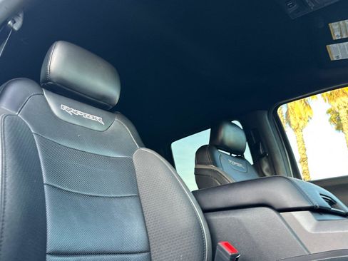 Used 2019 Ford F150 Raptor w/ Equipment Group 802A Luxury image 17