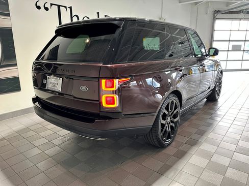 Used 2020 Land Rover Range Rover HSE image 4