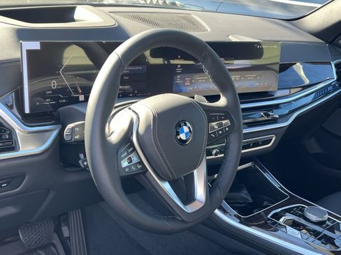 New 2026 BMW X5 xDrive40i AWD/4WD image 13
