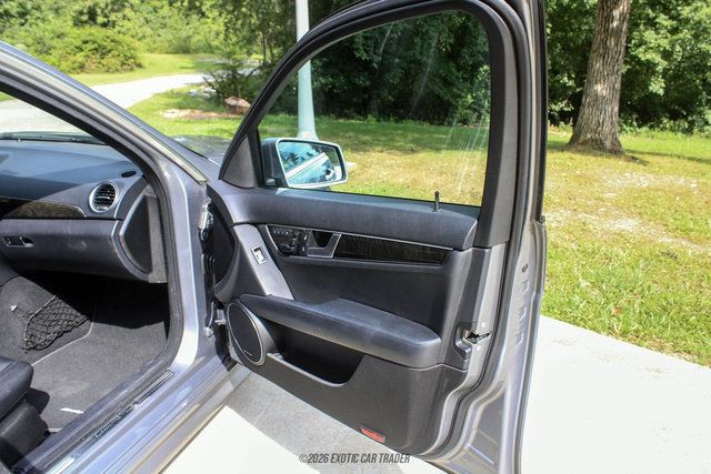 Used 2013 Mercedes-Benz C 63 AMG Sedan image 41