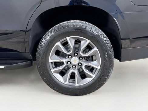 Used 2023 Chevrolet Tahoe LT w/ LT Signature Plus Package image 34