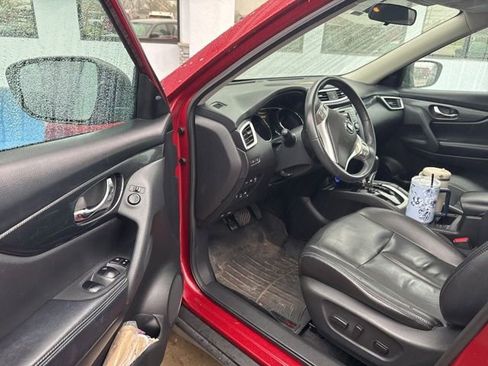 Used 2016 Nissan Rogue SL w/ SL Premium Package image 14