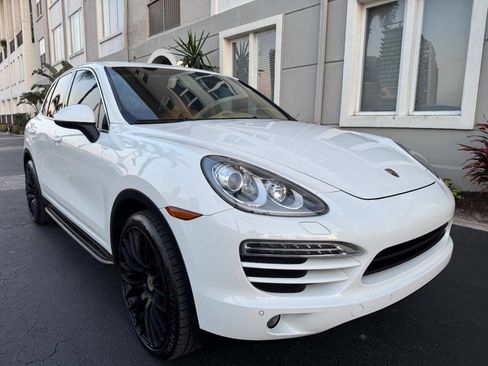 Used 2013 Porsche Cayenne image 11