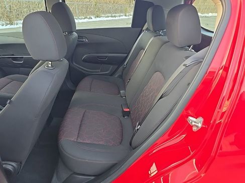 Used 2017 Chevrolet Sonic LT w/ Convenience Package image 24