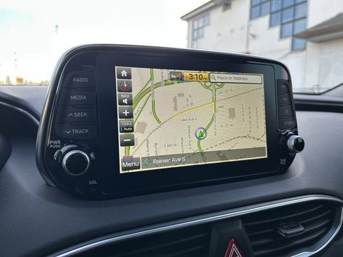 Used 2020 Hyundai Santa Fe Limited w/ Cargo Package image 21