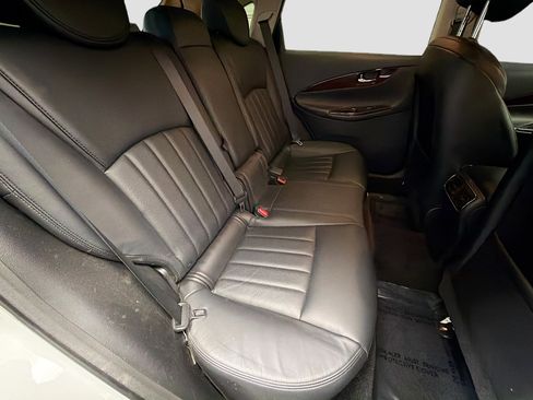 Used 2017 INFINITI QX50 2WD w/ Premium Plus Package image 14