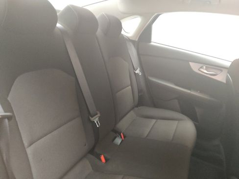 Used 2023 Kia Forte LXS w/ LXS Technology Package image 19