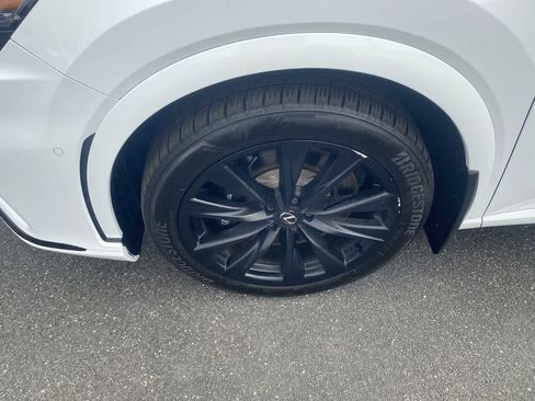 Used 2024 Lexus RX 500h F Sport w/ Convenience Package image 10