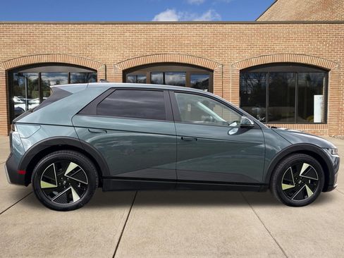 New 2026 Hyundai Ioniq 5 SEL AWD/4WD image 2