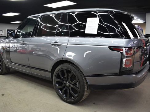 Used 2020 Land Rover Range Rover HSE image 6