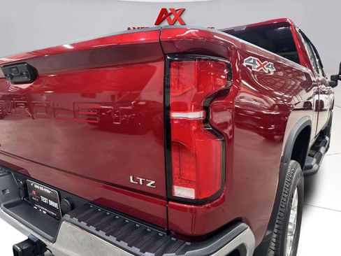 Used 2026 Chevrolet Silverado 2500 LTZ AWD/4WD image 19