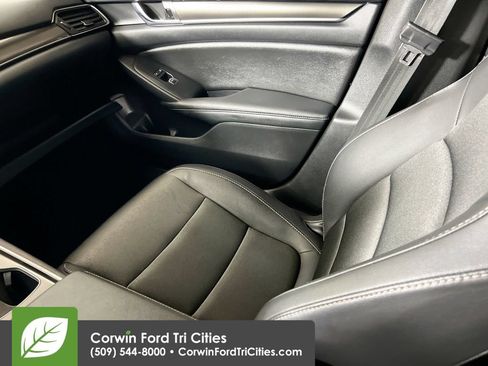 Used 2021 Honda Accord Sport image 26